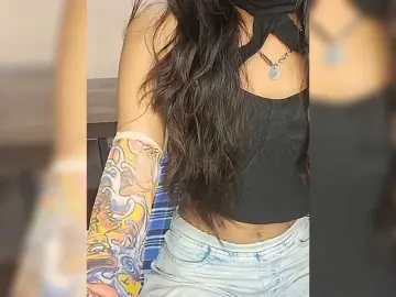 Bongacams Live Sex Cam of AngelRiya