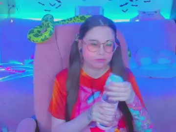 Bongacams Free Live Porn of LittleKitsune
