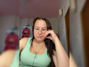 Bongacams Best live sex cam show of MarissaKiss
