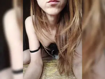 Bongacams Adult Webcam of Your-Peachy-Dream