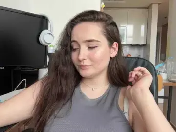 Bongacams Best live sex cam show of EmillyCarte