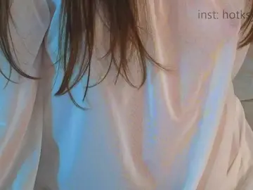 Bongacams Nude Webcam of Hotksy
