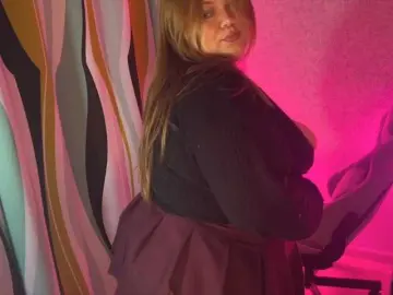 Bongacams Best live sex cam show of LovelyEmily