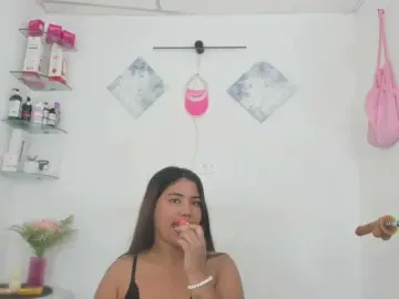 Bongacams Live Sex Cam of curvylattina