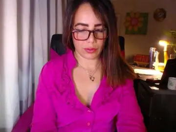 Bongacams Nude Webcam of danielle-rose