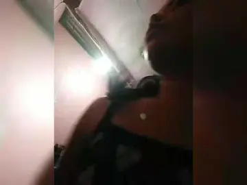 Bongacams Private Sex Chat of XXhornywetprincess99XX