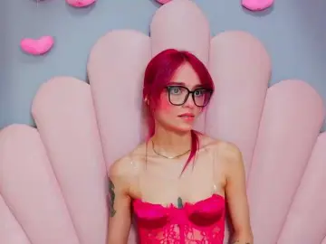 Bongacams Free Porn Cam of LUCYMILLER