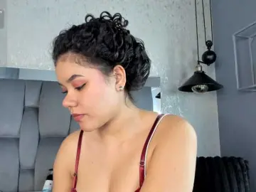 Bongacams Nude Webcam of Annie-Pleasure