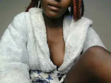 Bongacams Nude Webcam of NaughtyWhispers