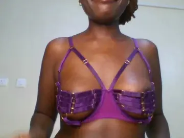 Bongacams Watch Live Sex Cams of Leslie-ann1
