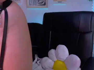 Bongacams Free Porn Cam of ViolettCastel