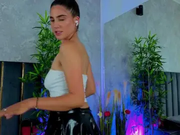 Bongacams Adult Video Chat of ValeryEvan