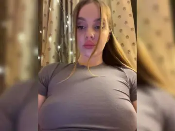 Bongacams Private Sex Chat of Natalymoodhot