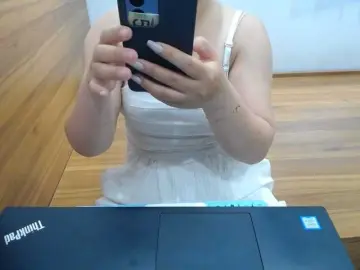 Bongacams Private Sex Chat of --Luna--