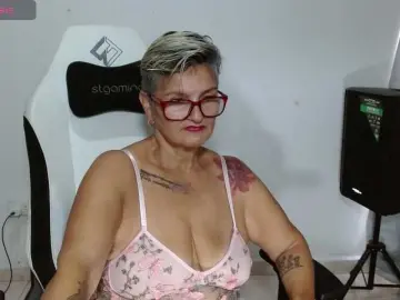 Bongacams Best live sex cam show of bety-cum3