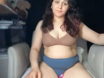 Bongacams Best live sex cam show of ema-love
