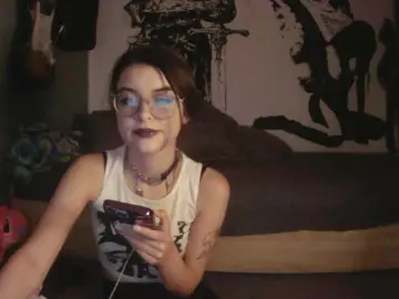 Bongacams Sex Cam of kitsun0ira