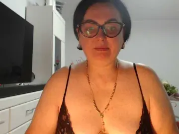 Bongacams Adult Webcams of Emyllywhite