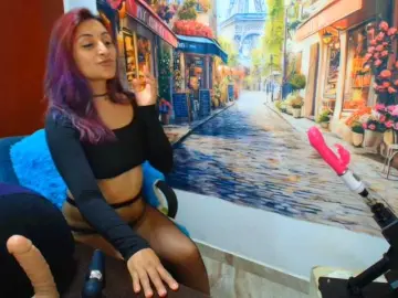 Bongacams Free Porn Cam of KarolLove67