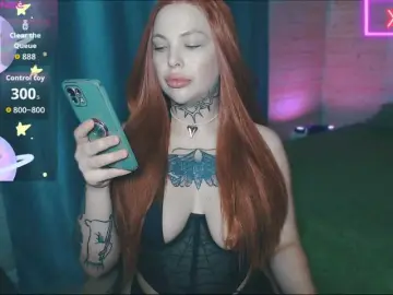 Bongacams Watch Live Sex Cams of -alexis-