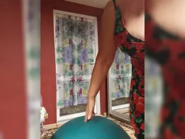 Bongacams Watch Live Sex Cams of Jemma-Cori
