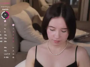Bongacams Adult Webcam of -FemaleEssence-