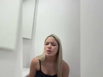 Bongacams Adult Video Chat of Aisha-engel