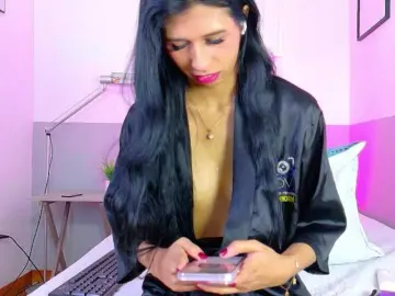 Bongacams Watch Live Sex Cams of skinnyprinces