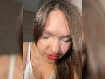 Bongacams Adult Webcam of Cute-Lolly