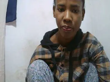 Bongacams Free Porn Cam of Sexy-Sarah