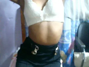 Bongacams Nude Webcam of Cathalia3105