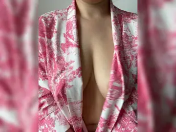 Bongacams Live Sex Cam of Dianeles