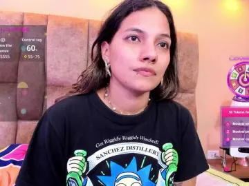 Bongacams Nude Webcam of EmmaSanchez1