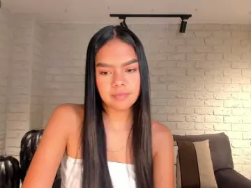 Bongacams Free Porn Cam of SaphiraJames