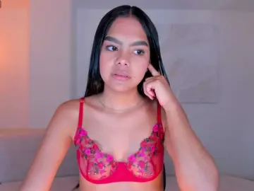 Bongacams Sex Cam of SaphiraJames