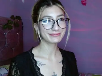 Bongacams Watch Live Sex Cams of 1kaii
