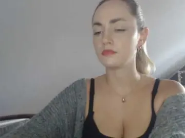 Bongacams Free Live Porn of ScarlettXQueen