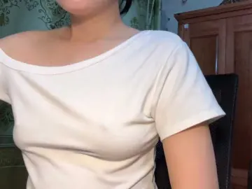 Bongacams Best Webcam of Ling-Jii