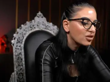 Bongacams Best Webcam of KellyKent