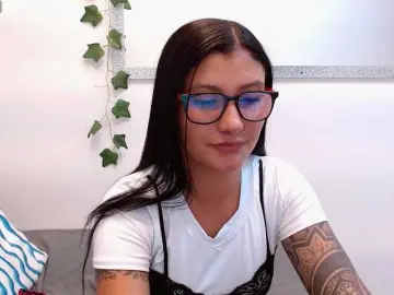 Bongacams Best live sex cam show of louisk2