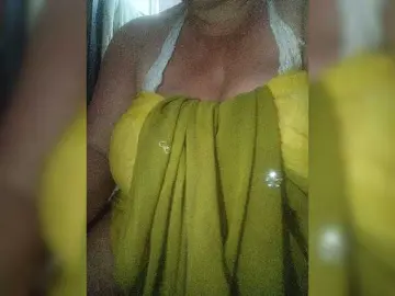 Bongacams Live Porn of Xo4y2sexa
