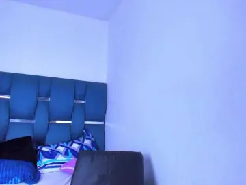 Bongacams Private Sex Chat of crazybaby-squirt