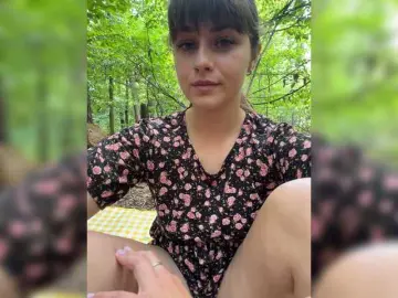 Bongacams Live Sex Cam of Cherrybabyyy