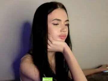 Bongacams Nude Webcam of Lola-Lush