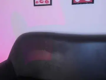 Bongacams Sex Cam of SweetFire-moon1