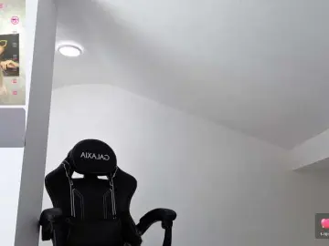 Bongacams Nude Webcam of Megan-Ros