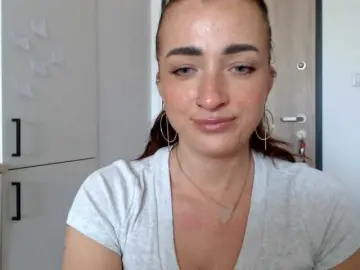 Bongacams Sex Cam of LorennePlay