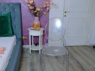 Bongacams Sex Cam of CarlaReys
