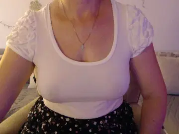 Bongacams Live Sex Cam of goodSnowQueen