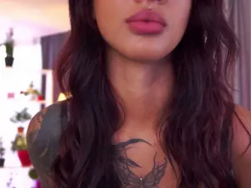 Bongacams Watch Live Sex Cams of RosaInk